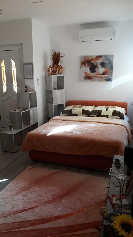 Studio Apartments Kim - Dilberovic Мостар Екстериор снимка