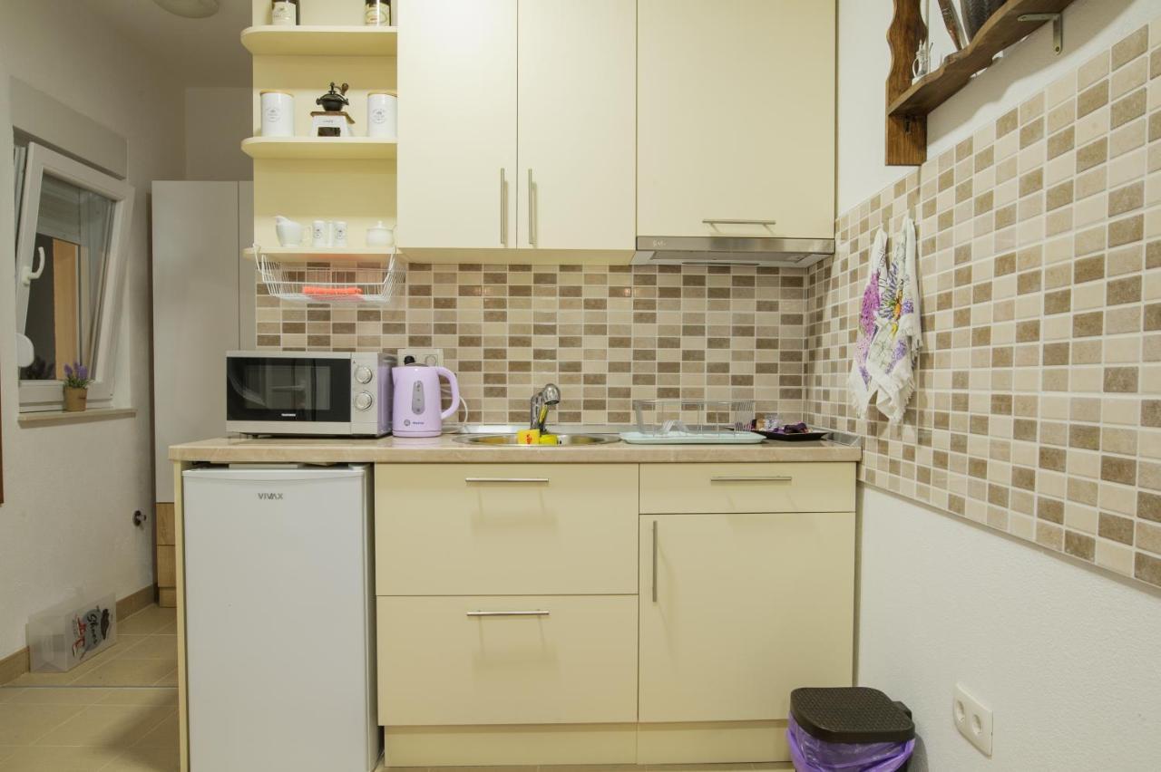 Studio Apartments Kim - Dilberovic Мостар Екстериор снимка