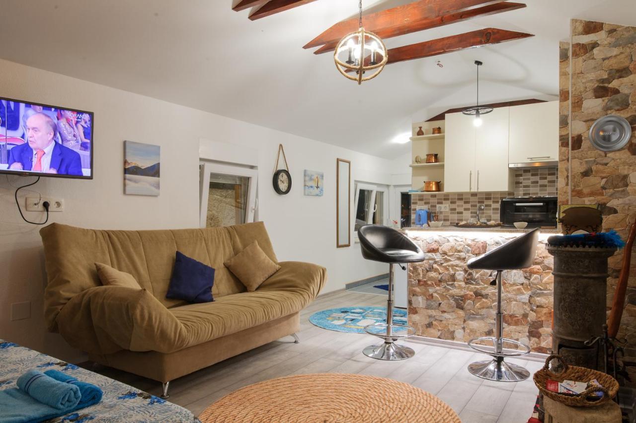 Studio Apartments Kim - Dilberovic Мостар Екстериор снимка