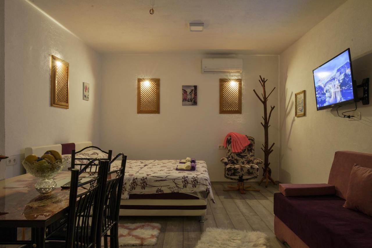 Studio Apartments Kim - Dilberovic Мостар Екстериор снимка